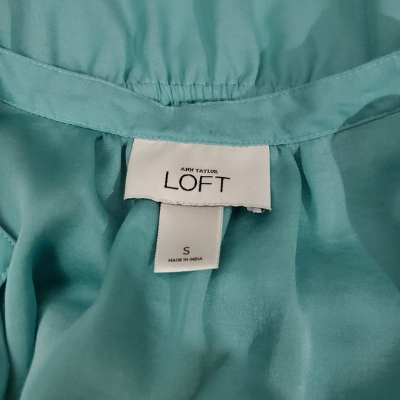 Light Blue Ruffled Top - Picture 3 of 3